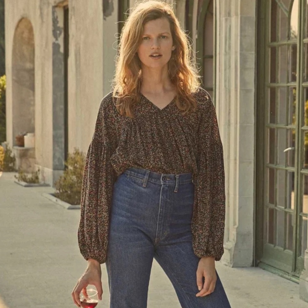 Doen Savona 100% Silk Blouse